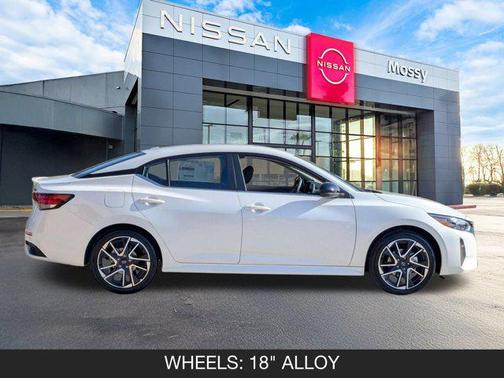 2025 Nissan Sentra SR