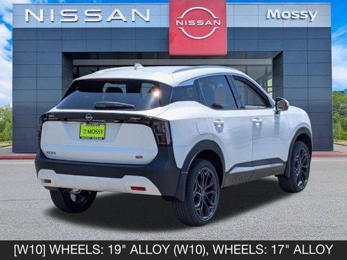 2025 Nissan Kicks SR