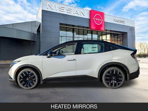 2026 Nissan Leaf PLATINUM+