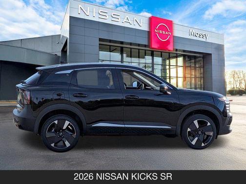 2026 Nissan Kicks SR