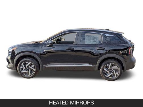 Super Black 2026 Nissan Kicks SV