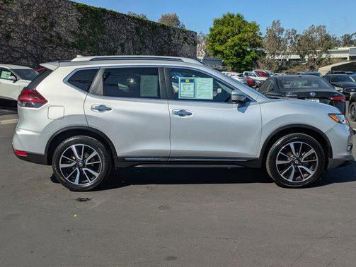 2019 Nissan Rogue SL