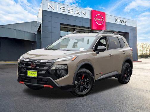 2026 Nissan Rogue Rock Creek