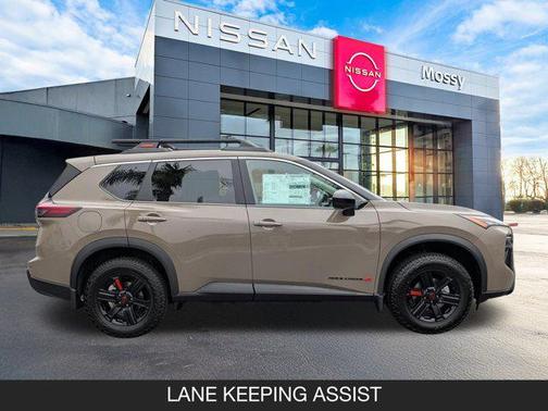 2026 Nissan Rogue Rock Creek