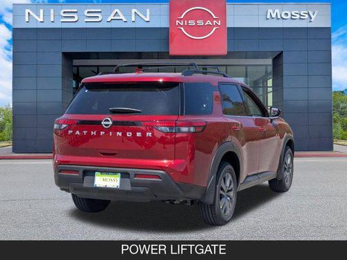 2025 Nissan Pathfinder SV FWD