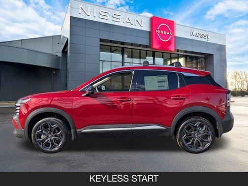 2026 Nissan Kicks SR