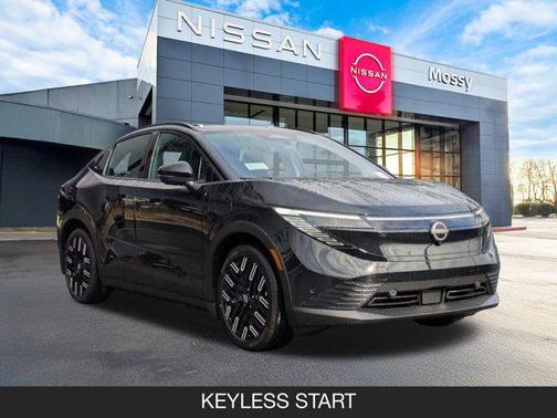 2026 Nissan Leaf PLATINUM+