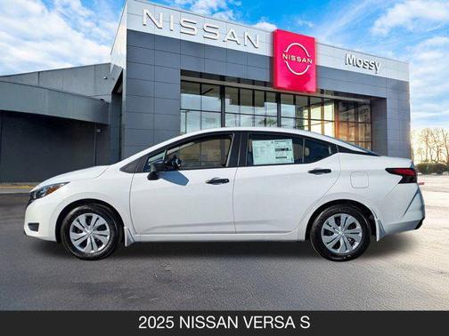 2025 Nissan Versa 1.6 S