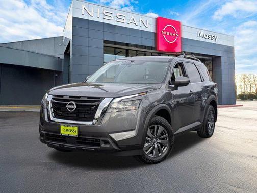 2025 Nissan Pathfinder SV FWD