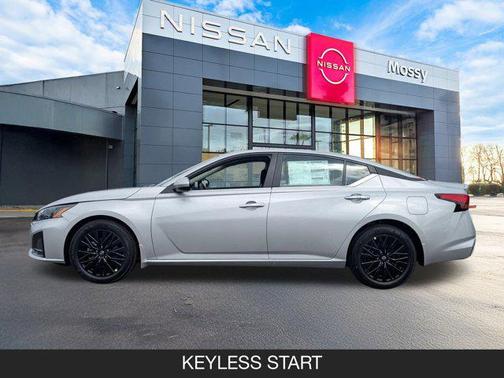 2025 Nissan Altima SV FWD