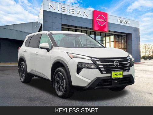 2026 Nissan Rogue SV