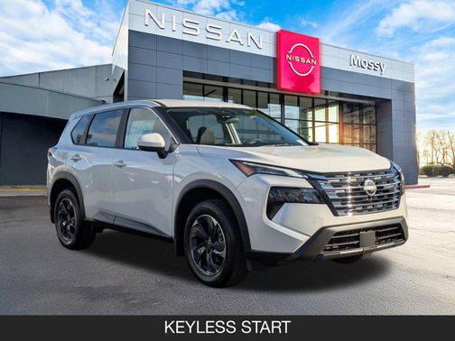 2026 Nissan Rogue SV