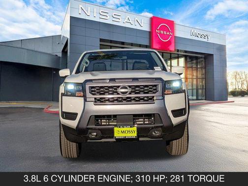 2026 Nissan Frontier SV