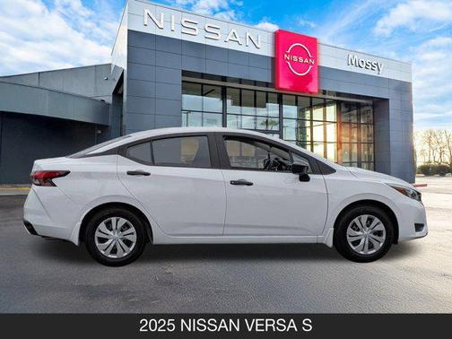 2025 Nissan Versa 1.6 S