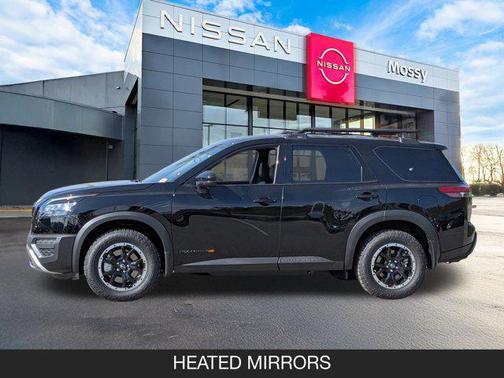 2025 Nissan Pathfinder Rock Creek 4WD