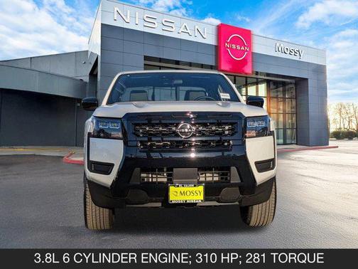 2026 Nissan Frontier SV