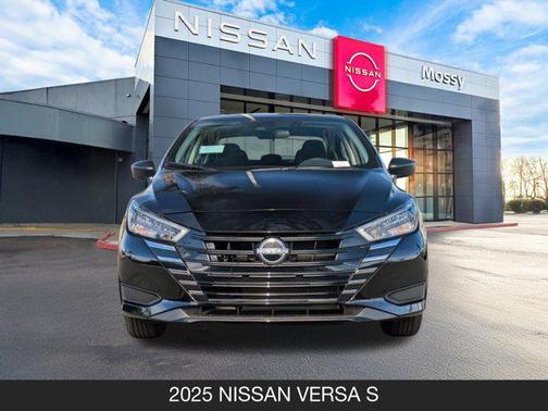 2025 Nissan Versa 1.6 S