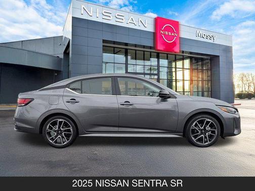 2025 Nissan Sentra SR