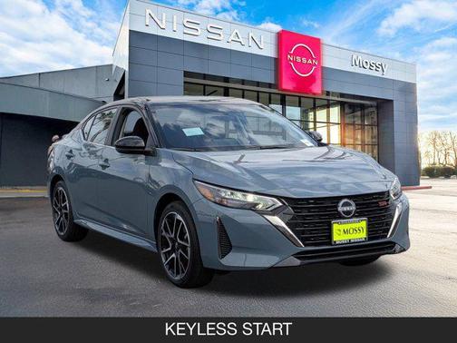 2025 Nissan Sentra SR