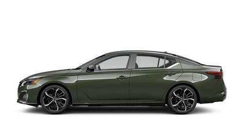 2025 Nissan Altima SR FWD