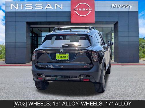 2025 Nissan Kicks SR