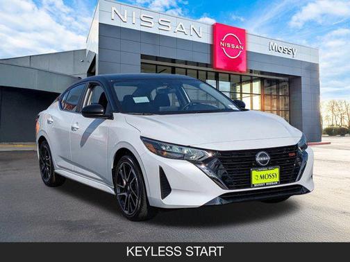 2025 Nissan Sentra SR