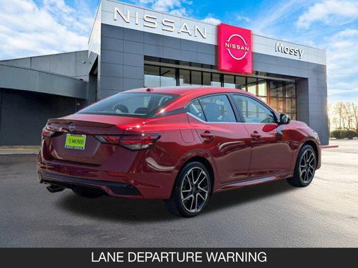 2025 Nissan Sentra SR