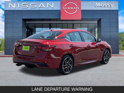 2025 Nissan Sentra SR