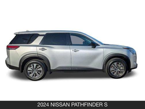 Brilliant Silver Metallic 2024 Nissan Pathfinder S FWD