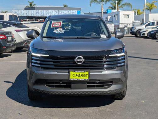 Gun Metallic 2025 Nissan Kicks SV