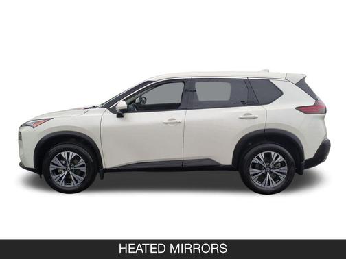 Pearl White Tricoat 2021 Nissan Rogue SV