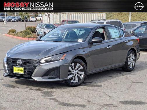 2025 Nissan Altima S FWD