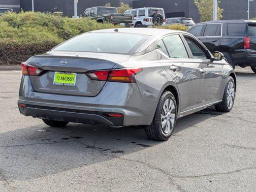 2025 Nissan Altima S FWD