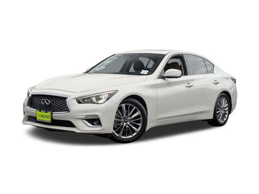 Majestic White 2023 INFINITI Q50 3.0t LUXE