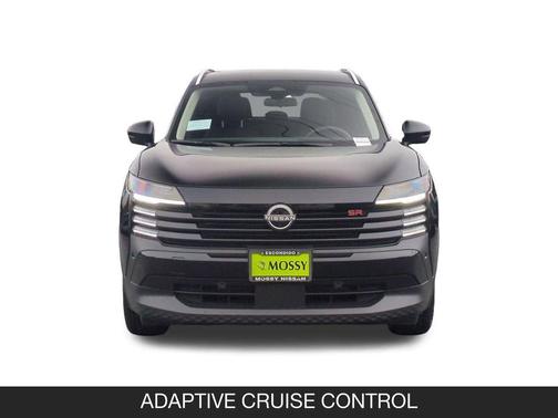 Super Black 2026 Nissan Kicks SR