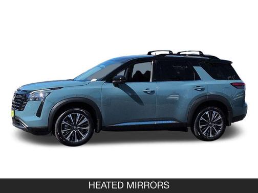 Baltic Teal/Super Black 2026 Nissan Pathfinder Platinum