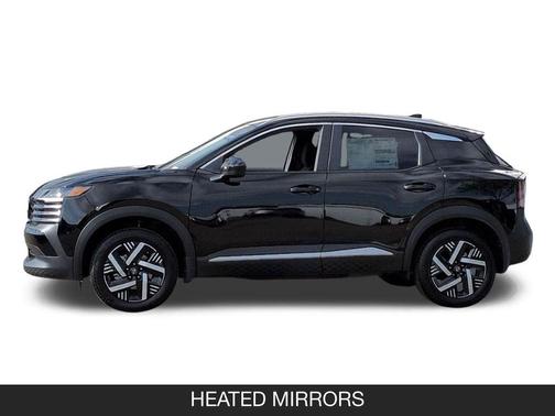 Super Black 2026 Nissan Kicks SV