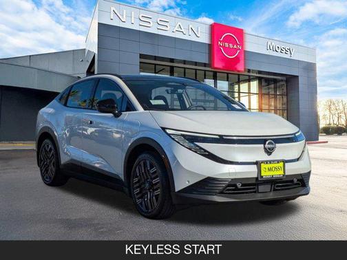 2026 Nissan Leaf PLATINUM+