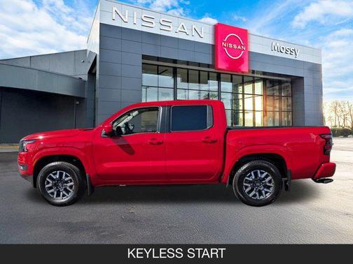 2026 Nissan Frontier SV