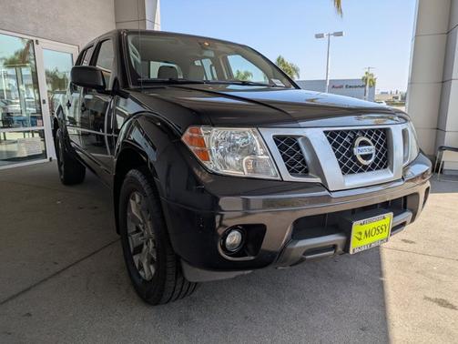 2021 Nissan Frontier SV
