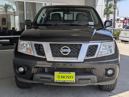 2021 Nissan Frontier SV