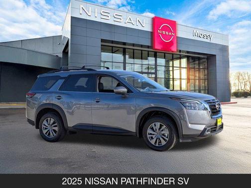 2025 Nissan Pathfinder SV FWD
