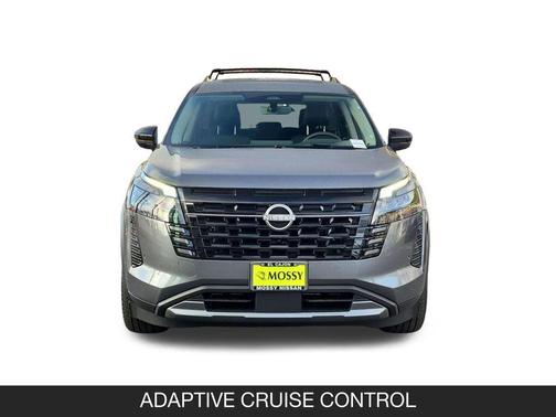 Gun Metallic 2026 Nissan Pathfinder Platinum
