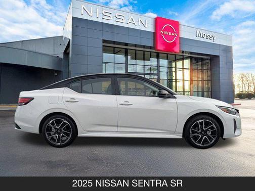 2025 Nissan Sentra SR
