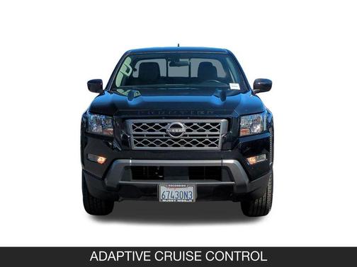 Super Black 2022 Nissan Frontier SV