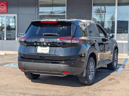 2026 Nissan Rogue S