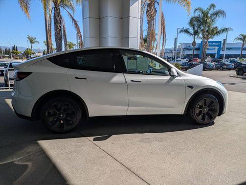 2020 Tesla Model Y Long Range Dual Motor All-Wheel Drive