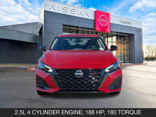 2025 Nissan Altima SR FWD