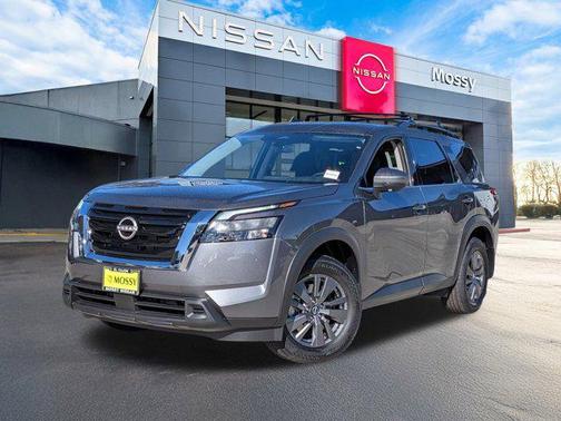 2025 Nissan Pathfinder SV FWD