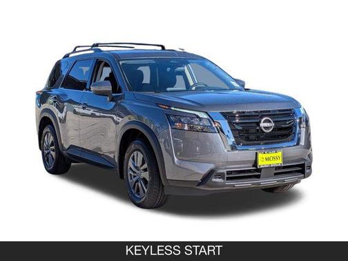 2025 Nissan Pathfinder SV FWD